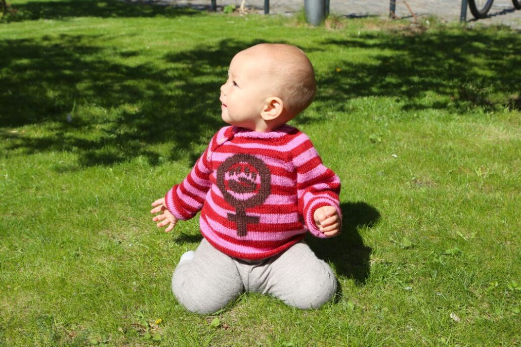 Danner X Røde Flag Babysweater